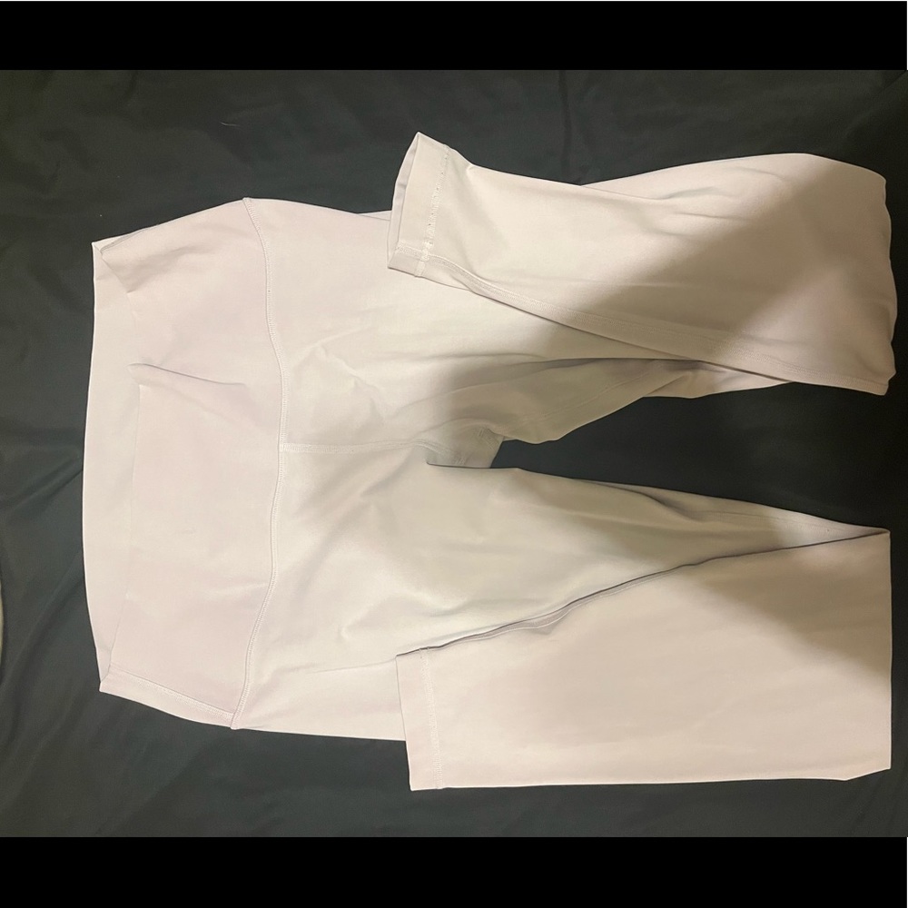 lululemon light pink leggings
